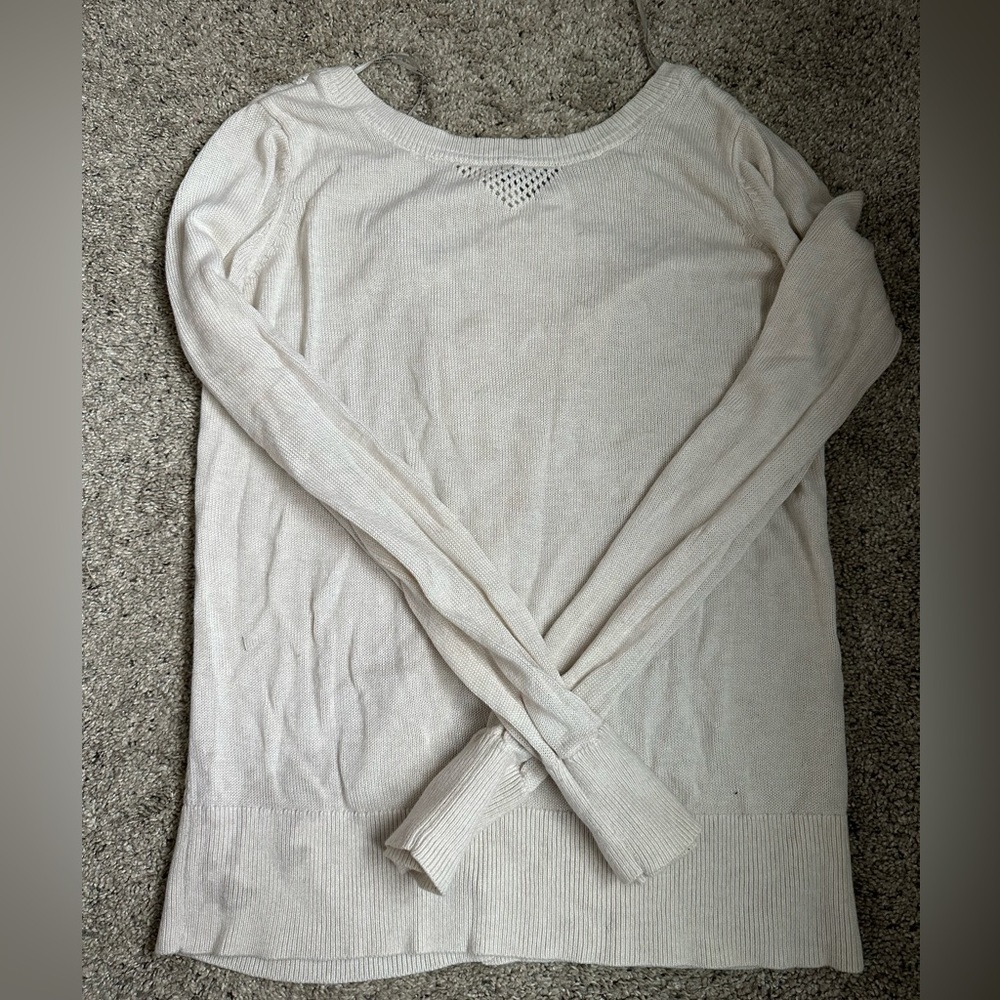 Lululemon open back sweater size 6